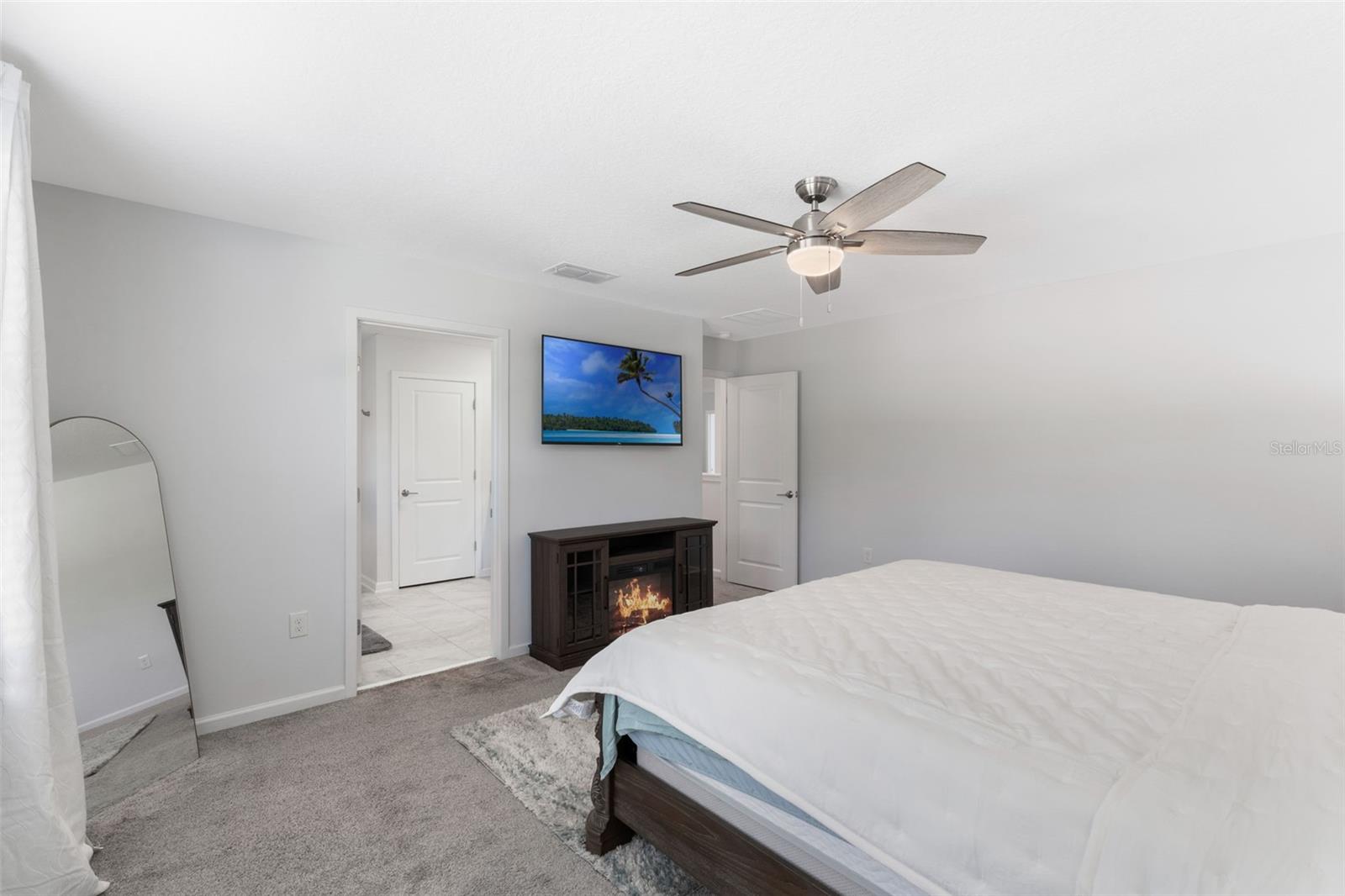 Image 33 of 56 For 1855 Black Maple Place