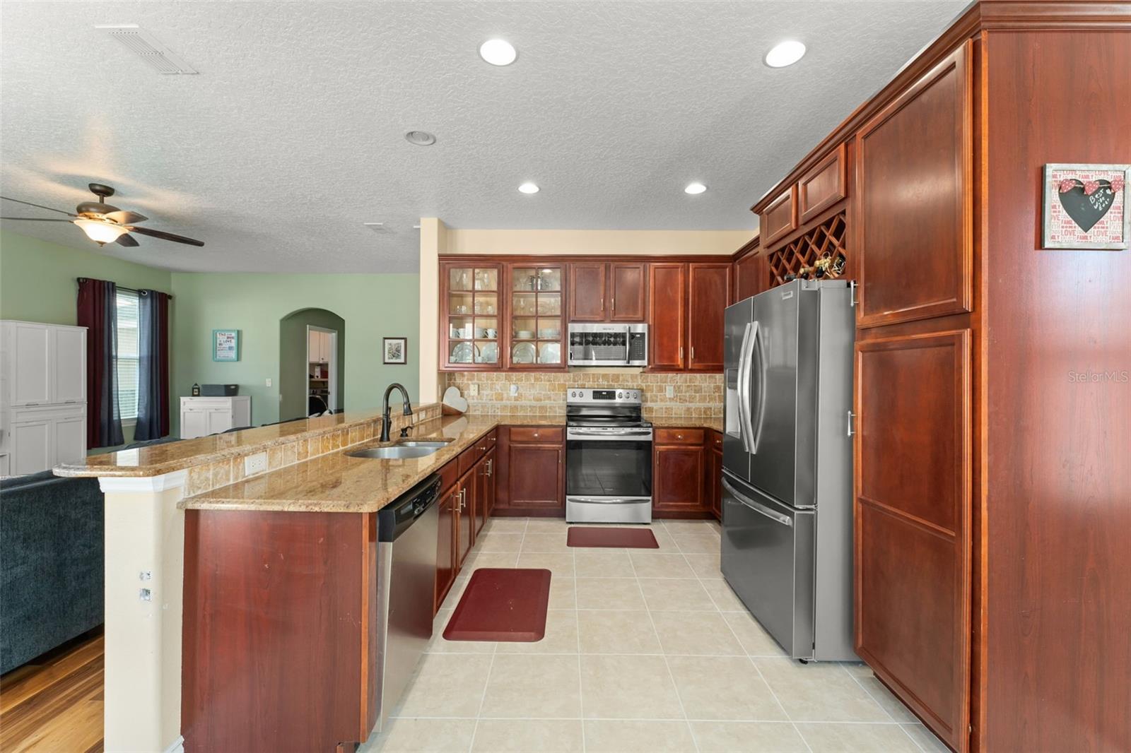 Image 11 of 53 For 10410 Stone Glen Drive