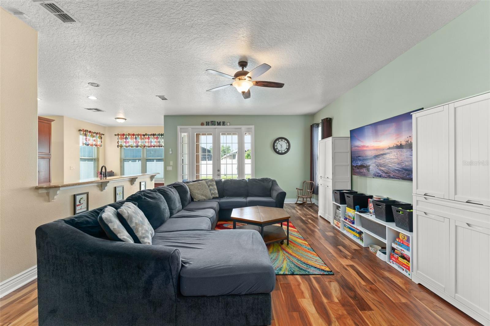Image 17 of 53 For 10410 Stone Glen Drive