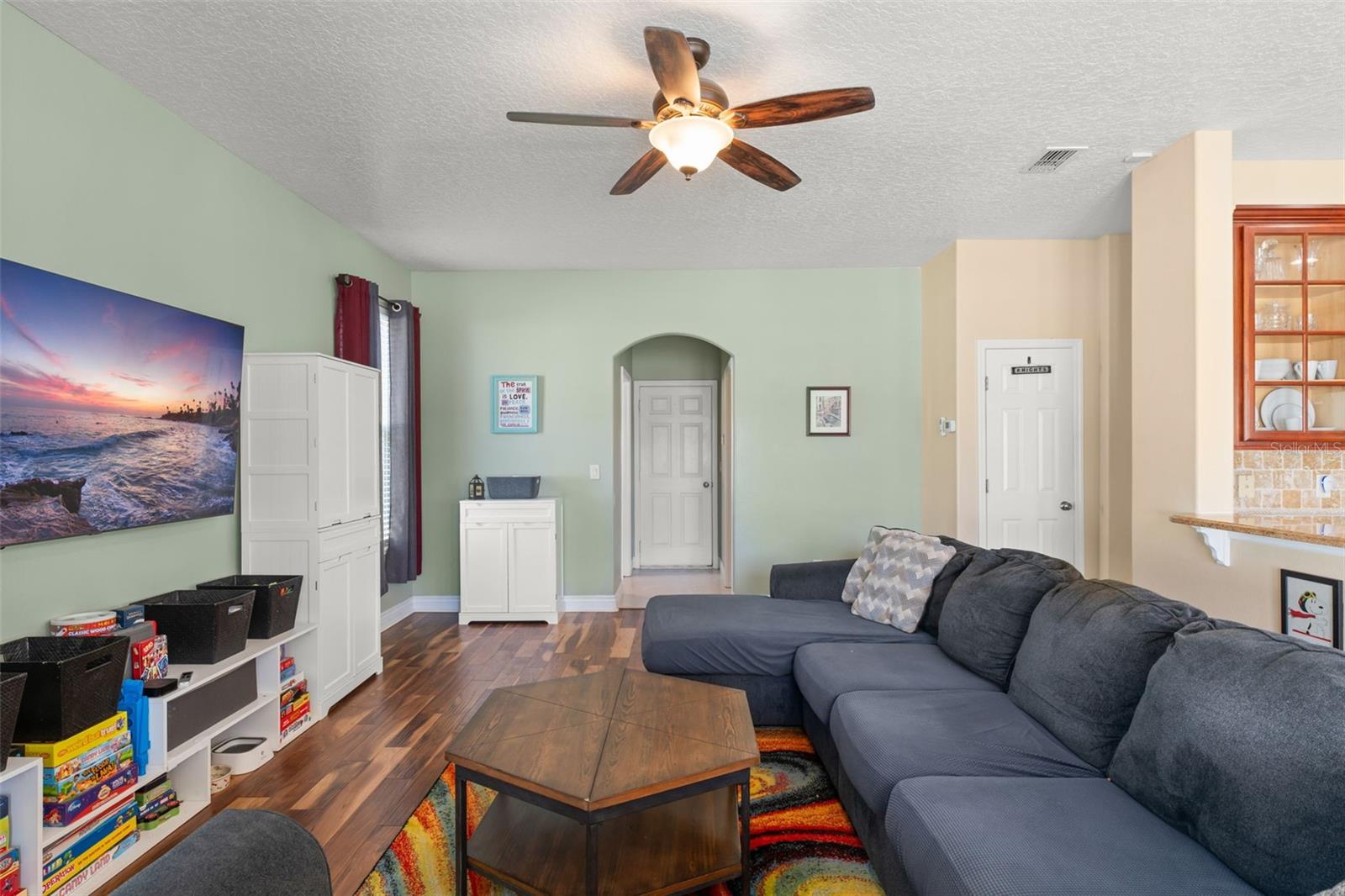 Image 20 of 53 For 10410 Stone Glen Drive