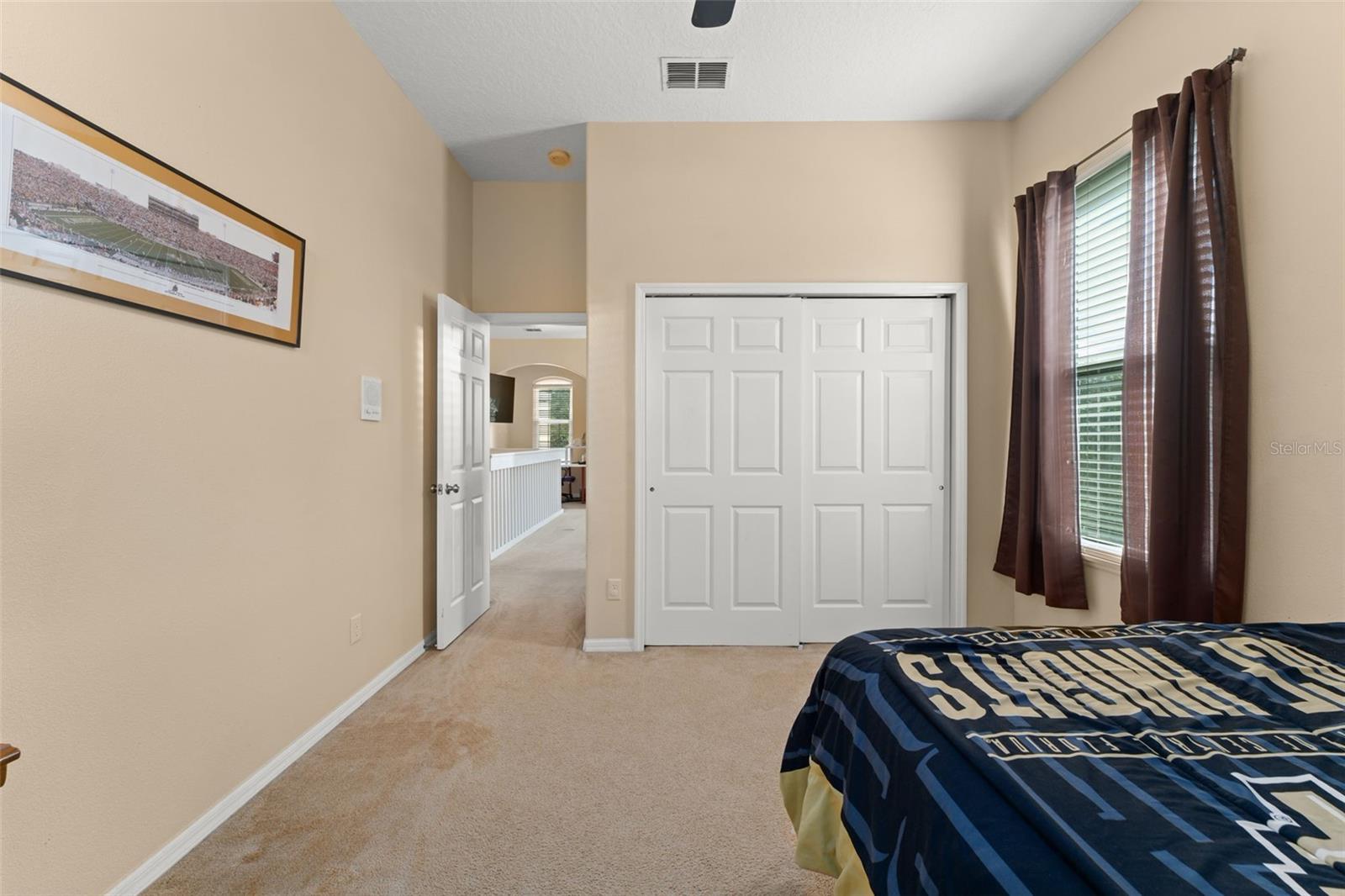 Image 32 of 53 For 10410 Stone Glen Drive