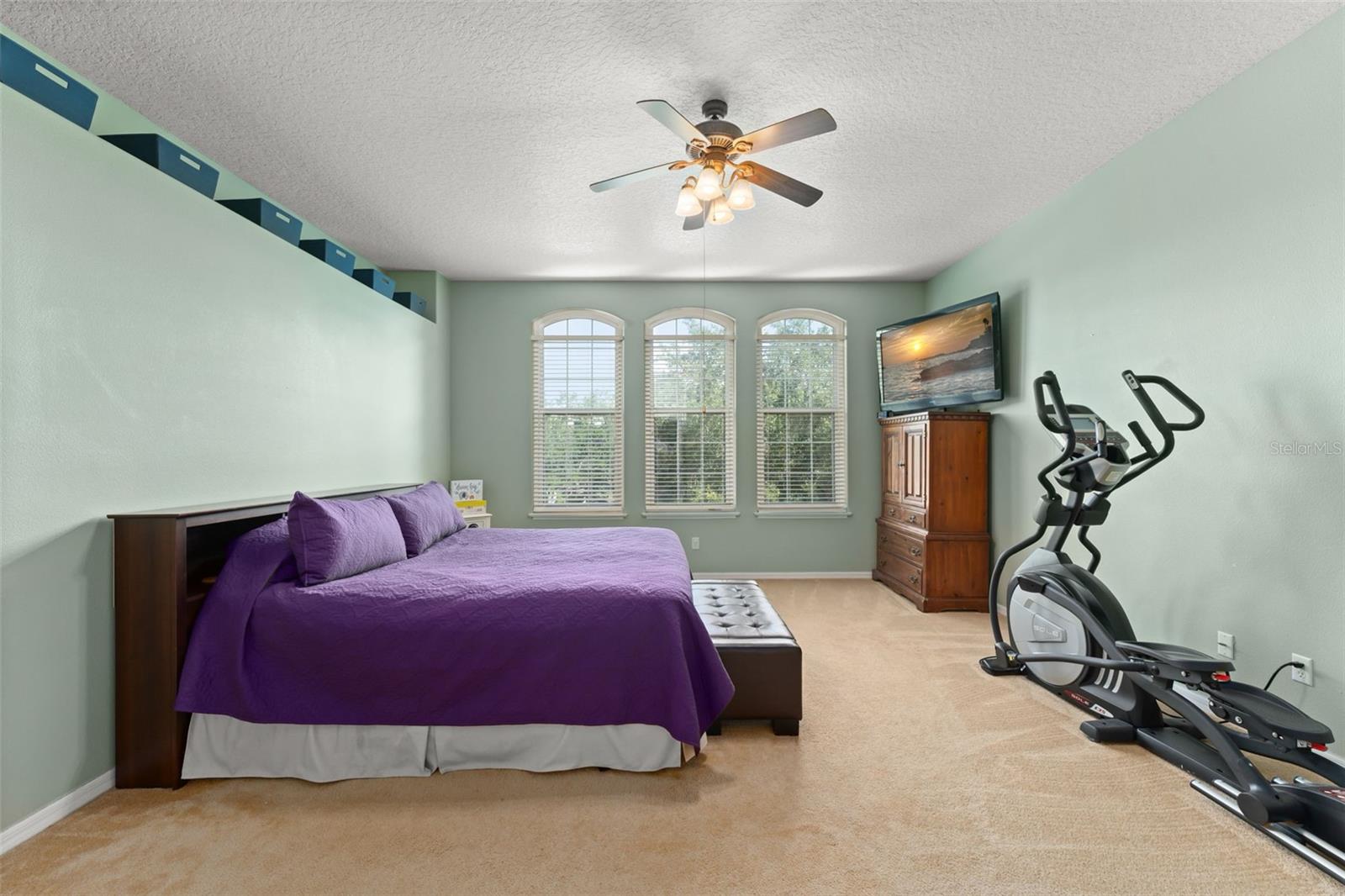 Image 36 of 53 For 10410 Stone Glen Drive