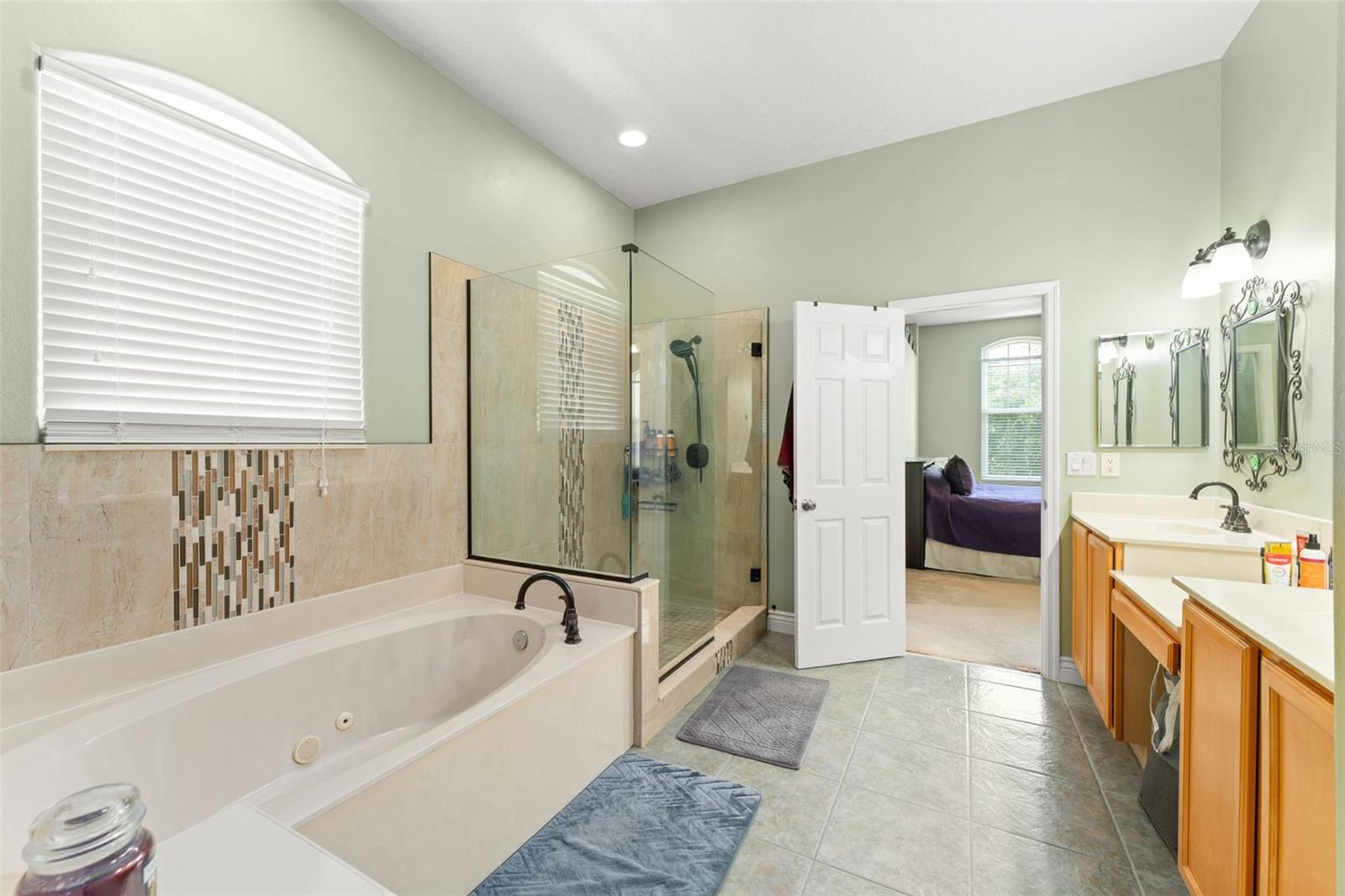 Image 42 of 53 For 10410 Stone Glen Drive