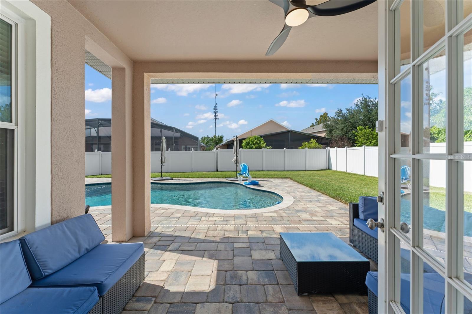 Image 43 of 53 For 10410 Stone Glen Drive