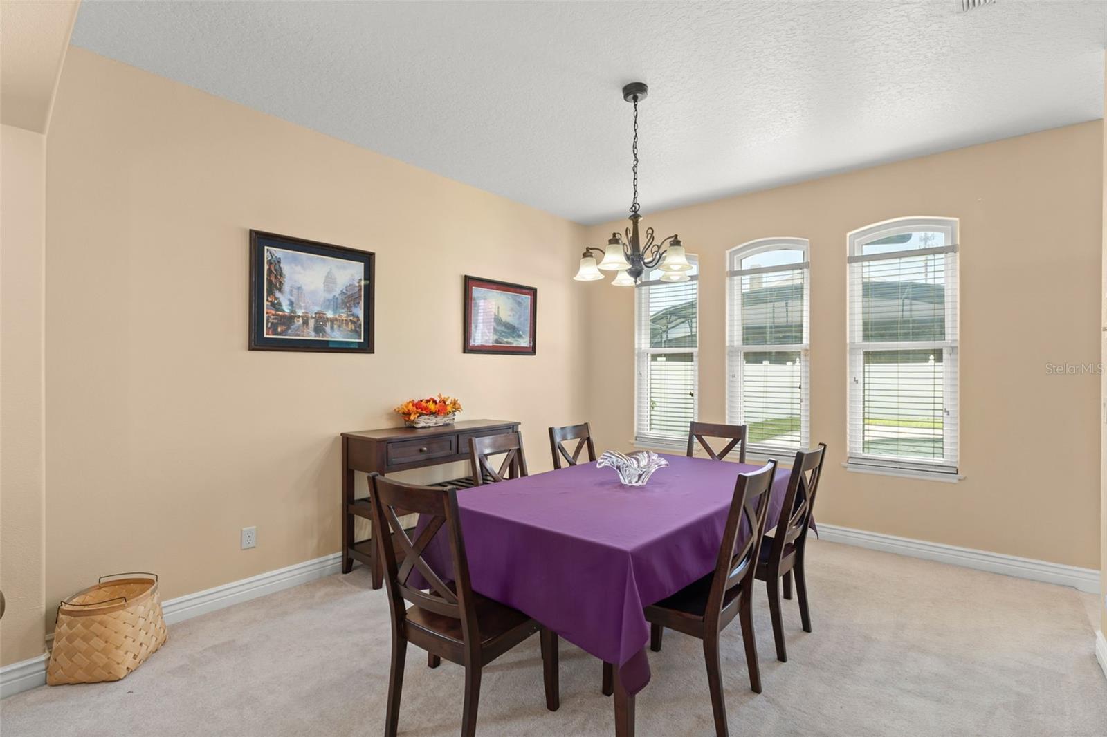Image 7 of 53 For 10410 Stone Glen Drive