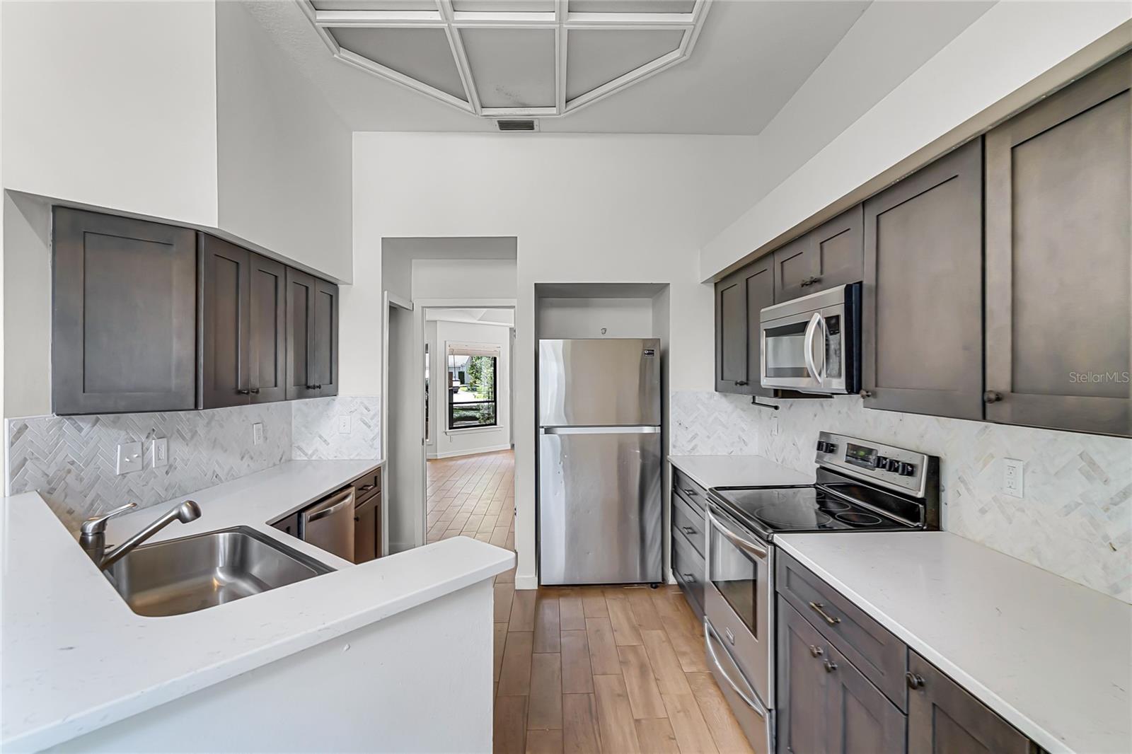 Image 11 of 35 For 2522 Thicket Ridge Court