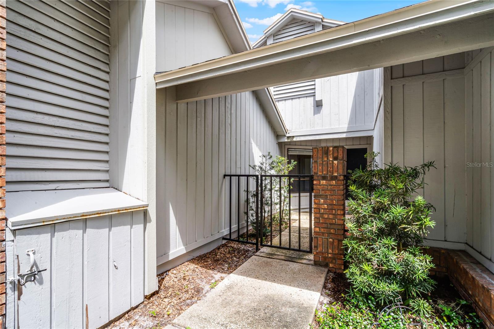 Image 2 of 35 For 2522 Thicket Ridge Court