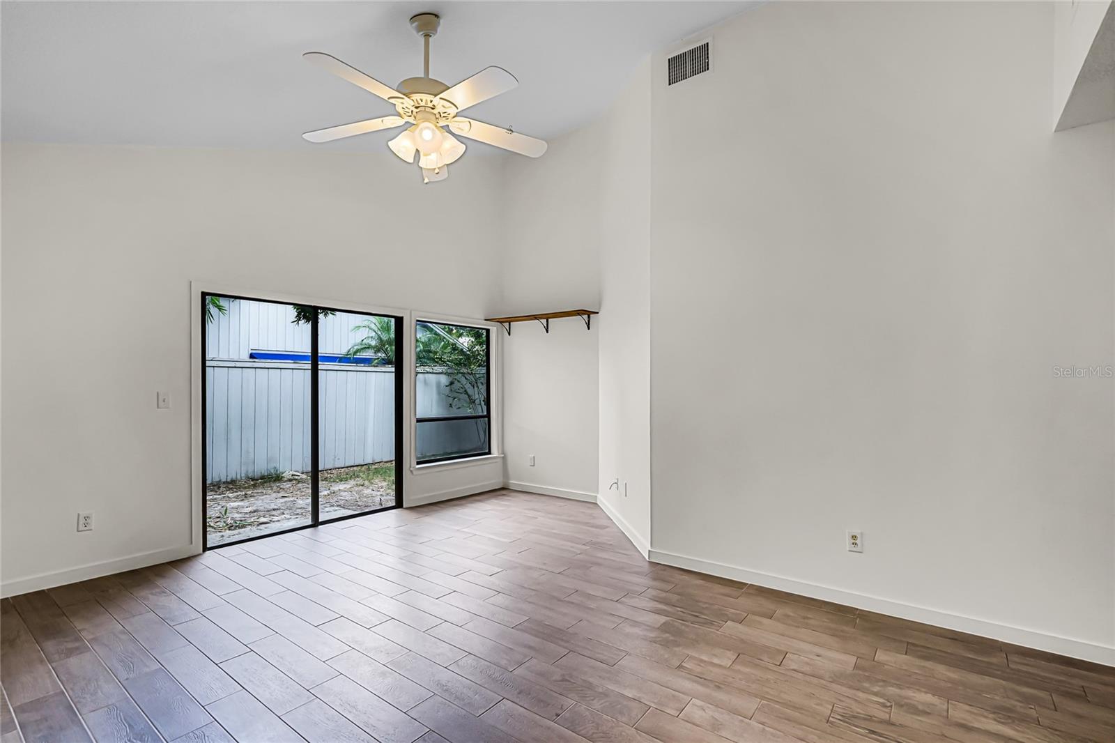 Image 24 of 35 For 2522 Thicket Ridge Court