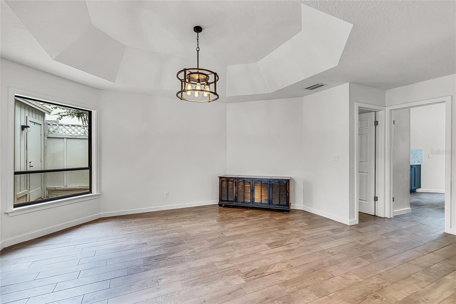 Image 6 of 35 For 2522 Thicket Ridge Court