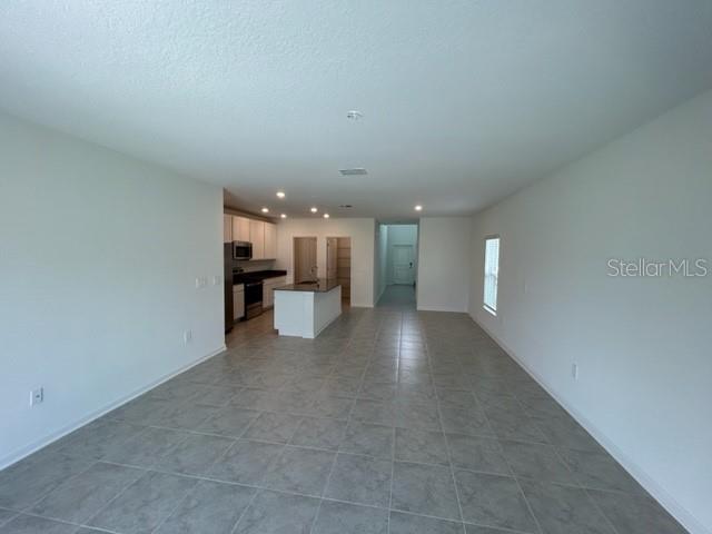 Image 11 of 35 For 949 Jackson Avenue