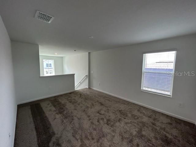 Image 23 of 35 For 949 Jackson Avenue