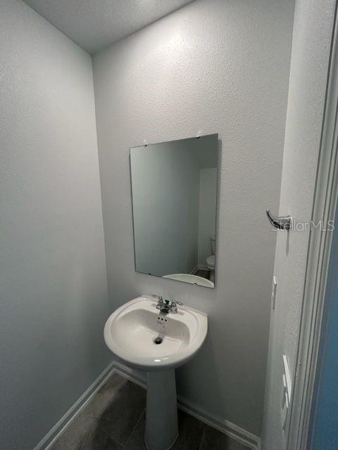 Image 27 of 35 For 949 Jackson Avenue