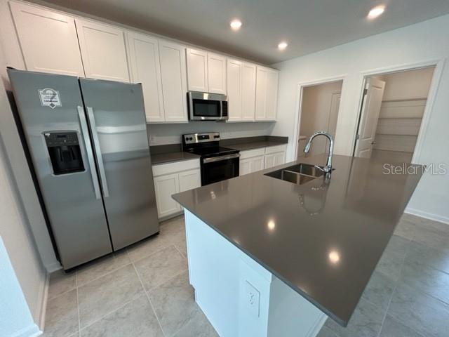 Image 6 of 35 For 949 Jackson Avenue