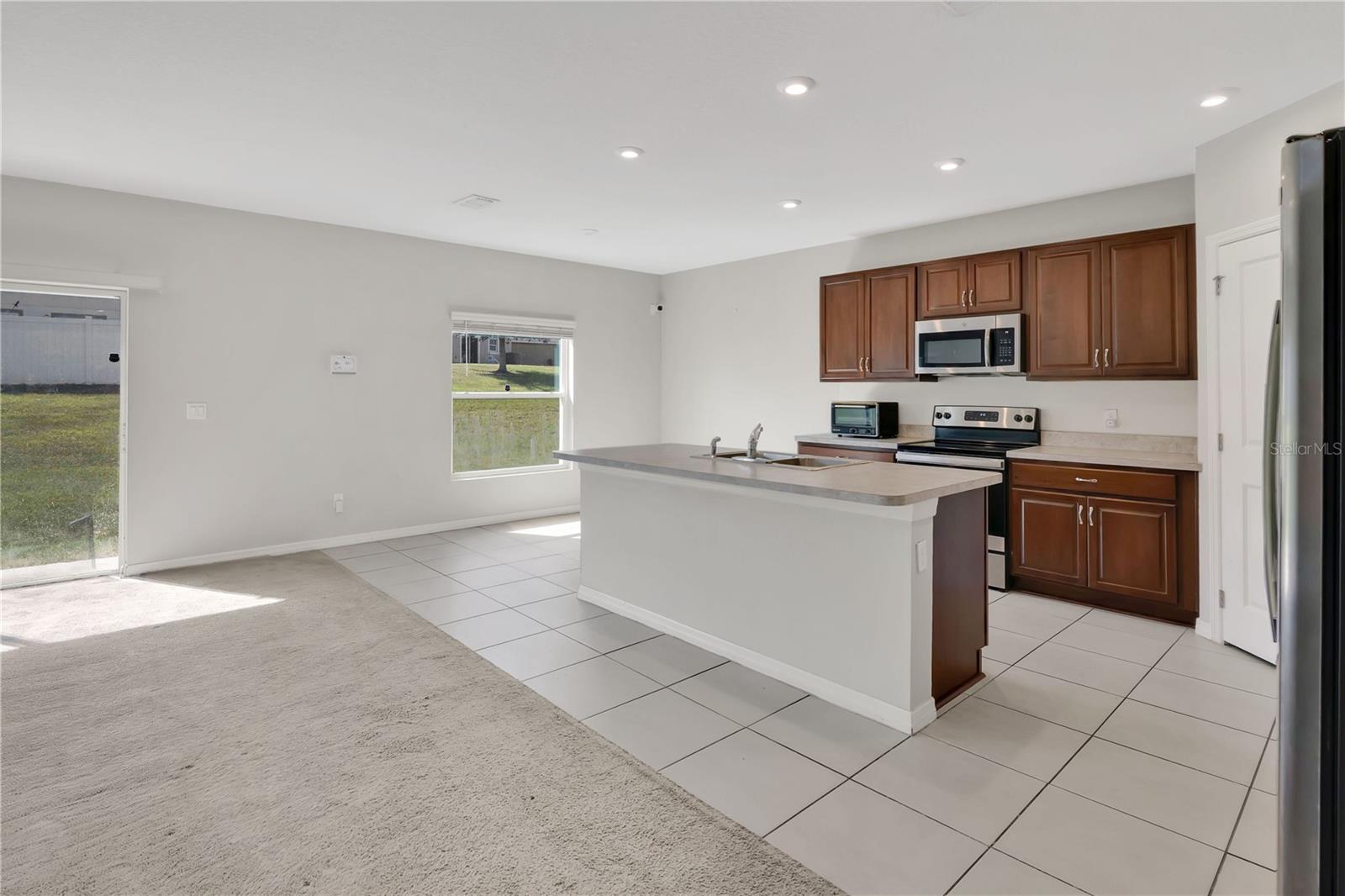 Image 7 of 28 For 584 Black Eagle Drive