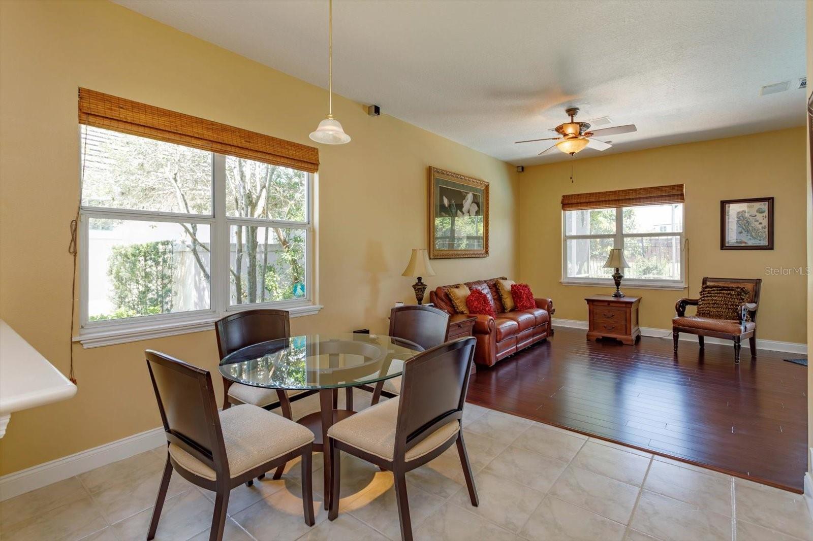 Image 12 of 38 For 10926 Woodchase Circle
