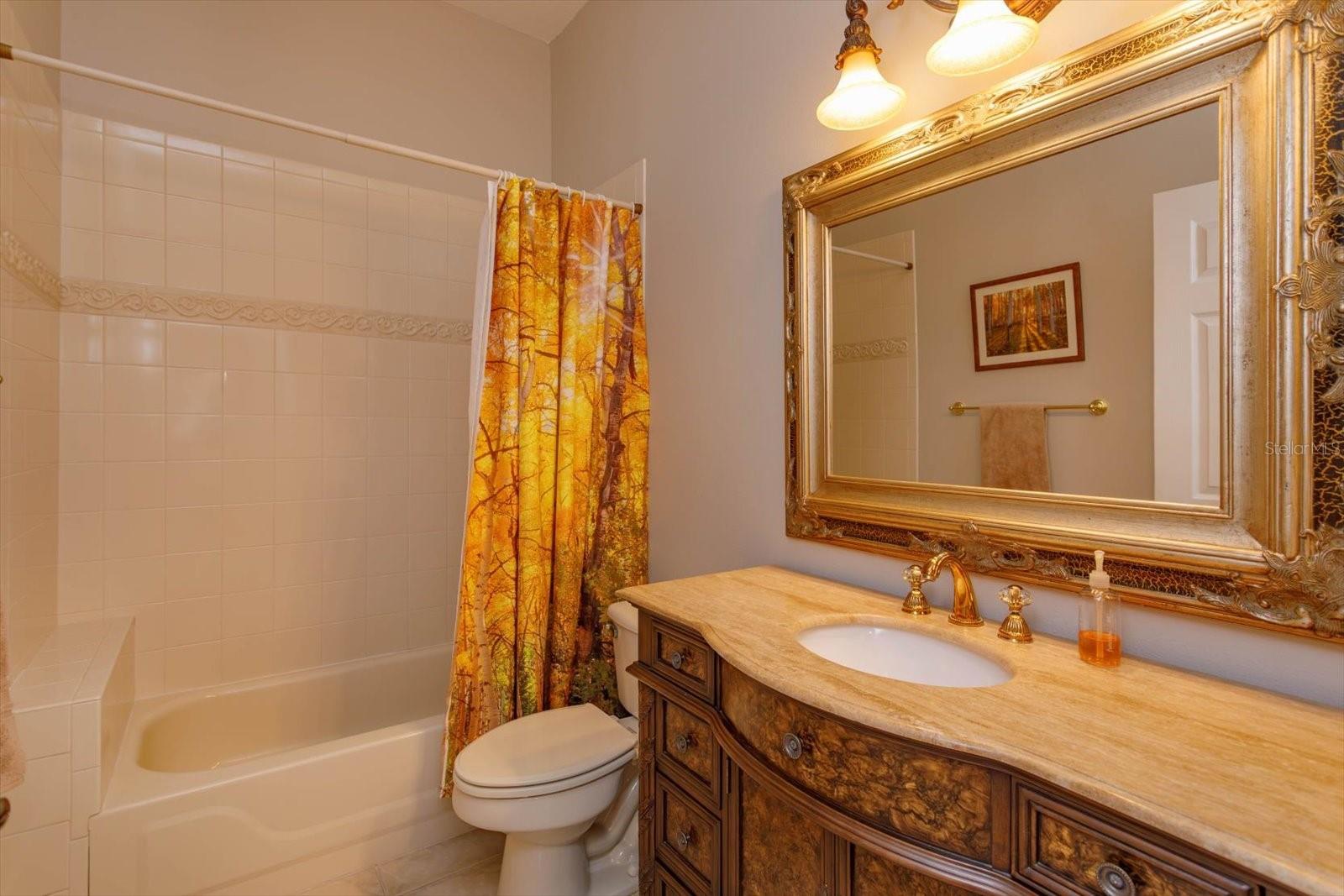 Image 23 of 38 For 10926 Woodchase Circle