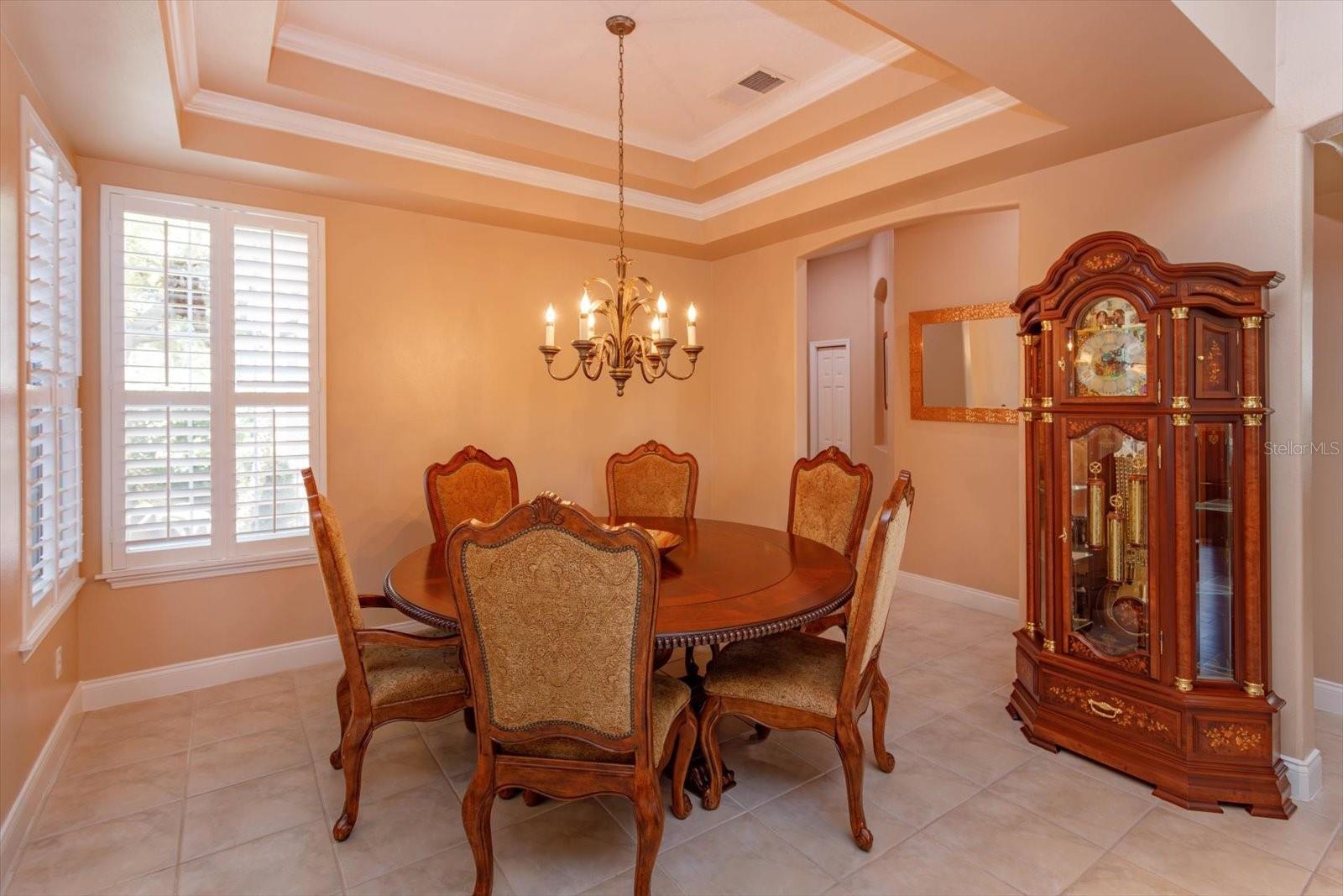 Image 4 of 38 For 10926 Woodchase Circle