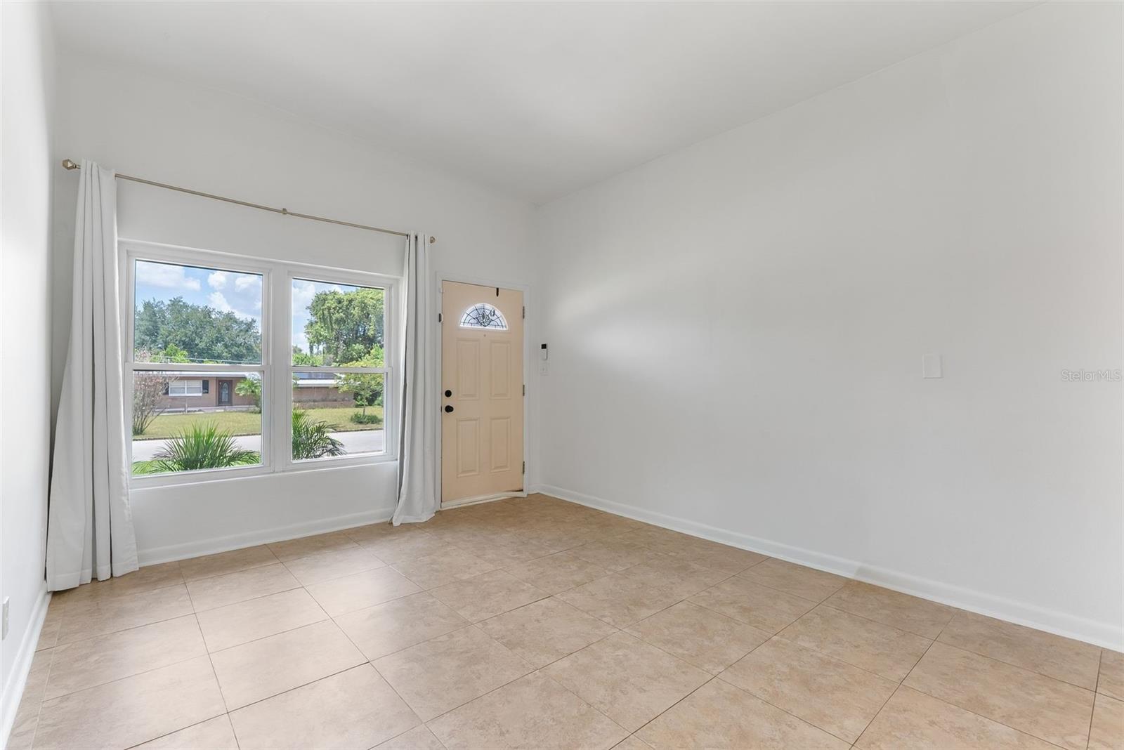 Image 4 of 31 For 1311 Edmundshire Lane