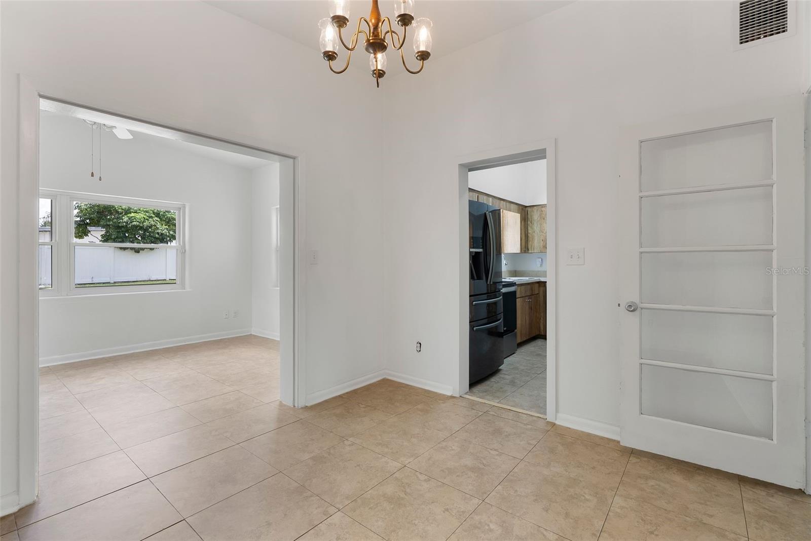 Image 6 of 31 For 1311 Edmundshire Lane