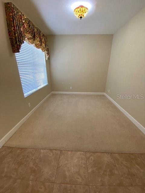 Image 9 of 24 For 33614 Campeon Court