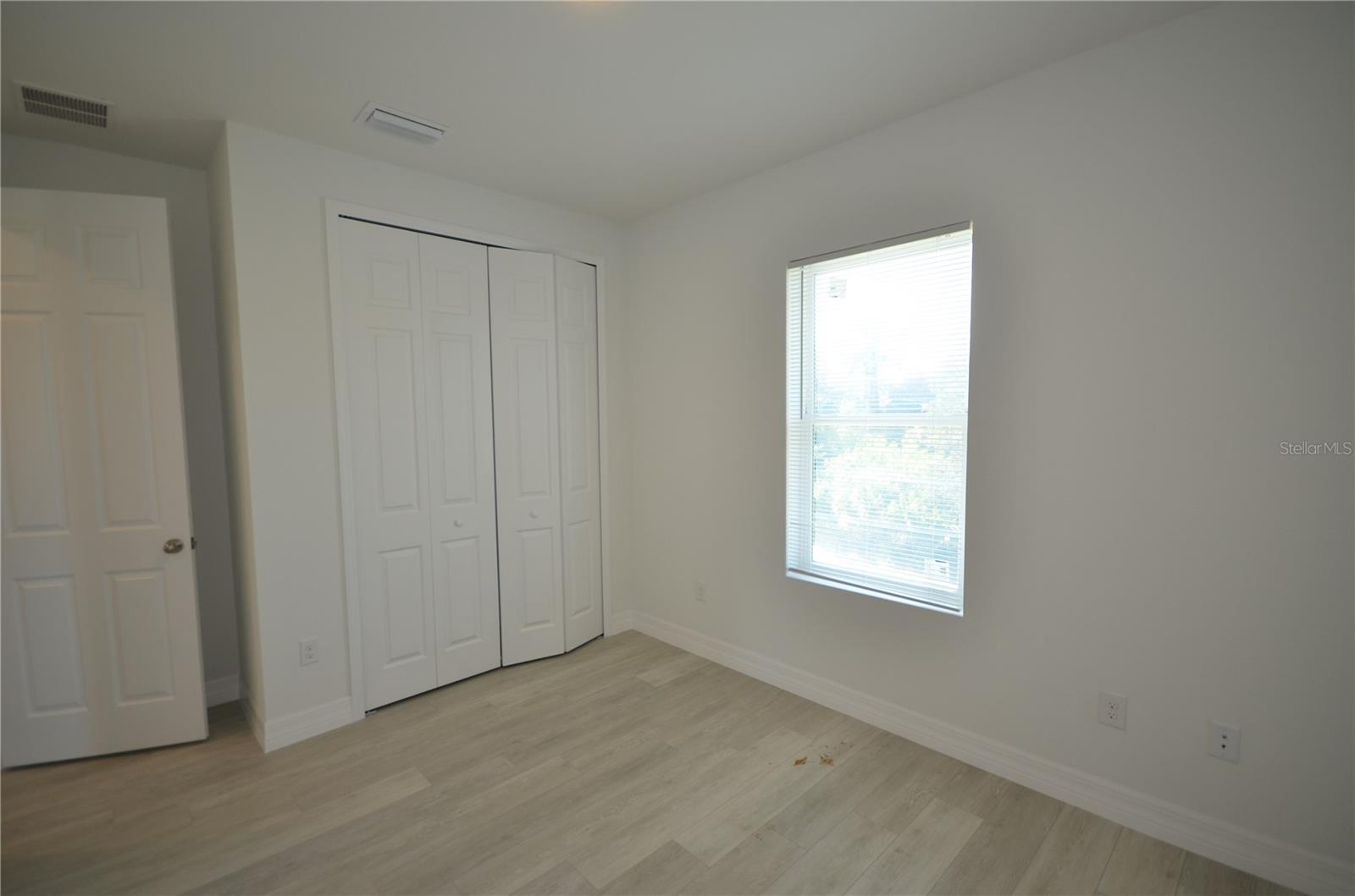 Image 26 of 51 For 272 Pelton Circle