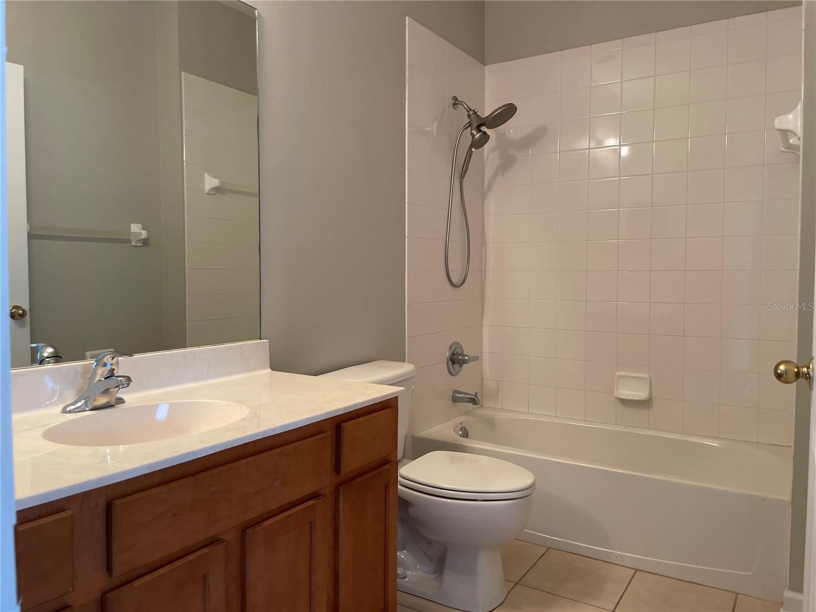 Image 20 of 29 For 405 Ridgeway Boulevard