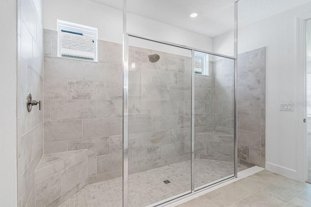 Image 20 of 43 For 881 Arbor Green Trail