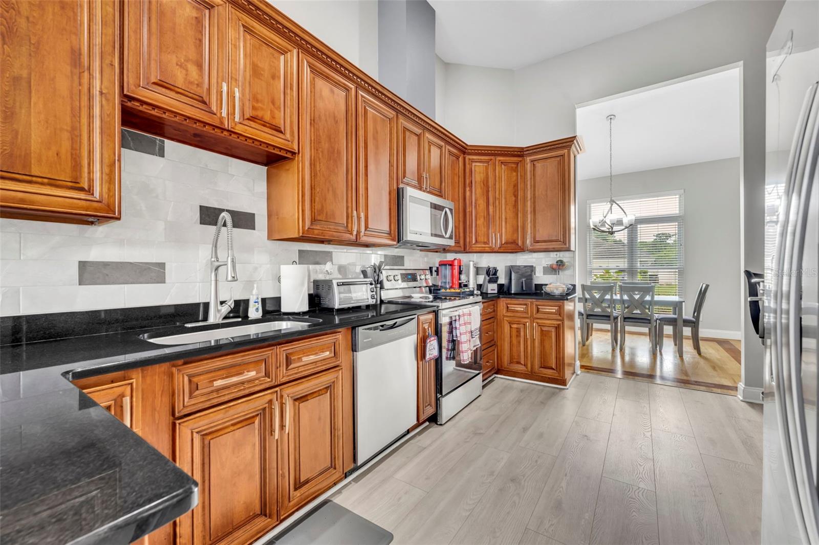 Image 13 of 40 For 8537 Buckley Court