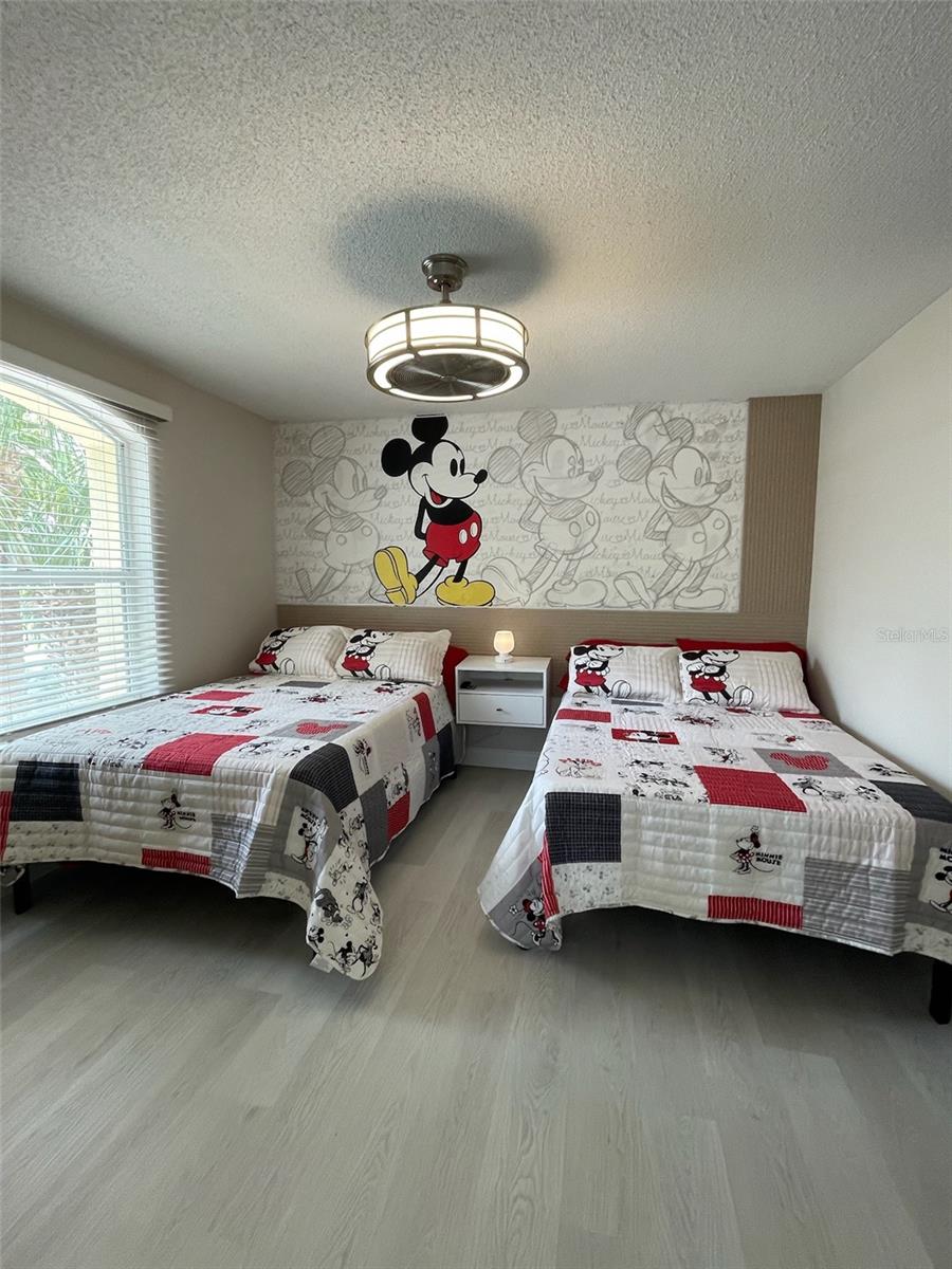 Image 21 of 29 For 8813 Crayson Court