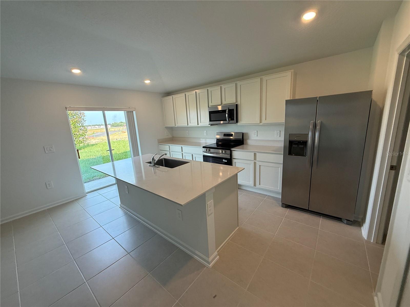Image 3 of 12 For 4313 Riverbend Boulevard