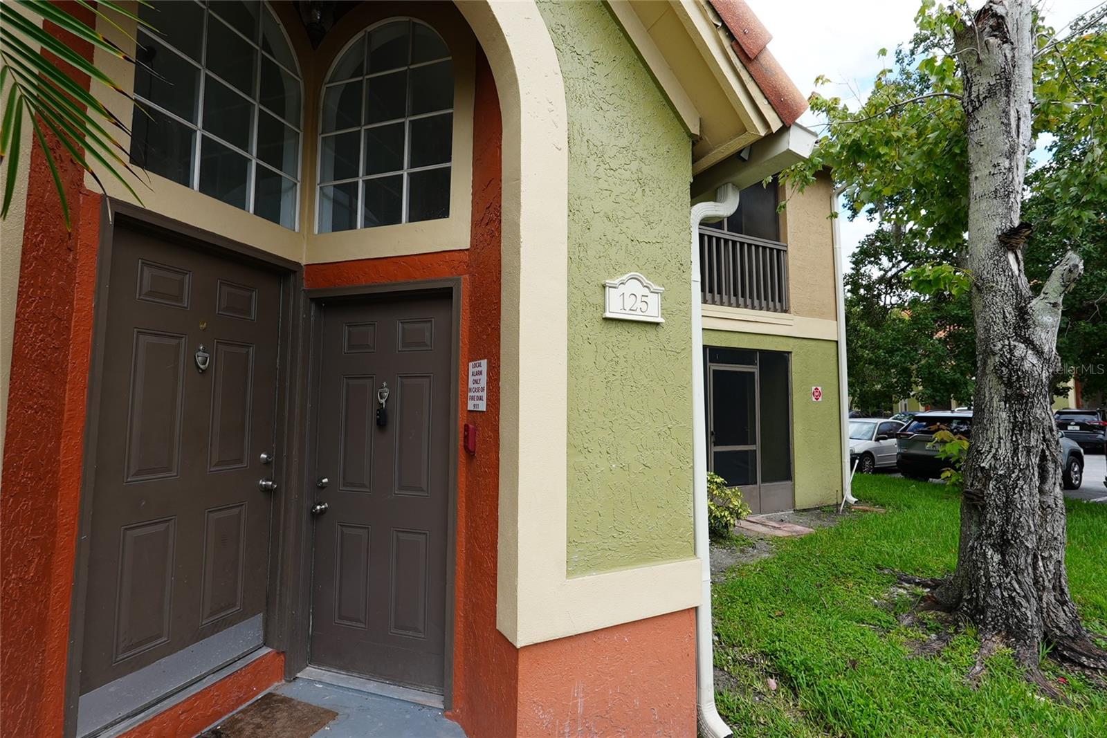 Image 3 of 21 For 413 Fountainhead Circle 125