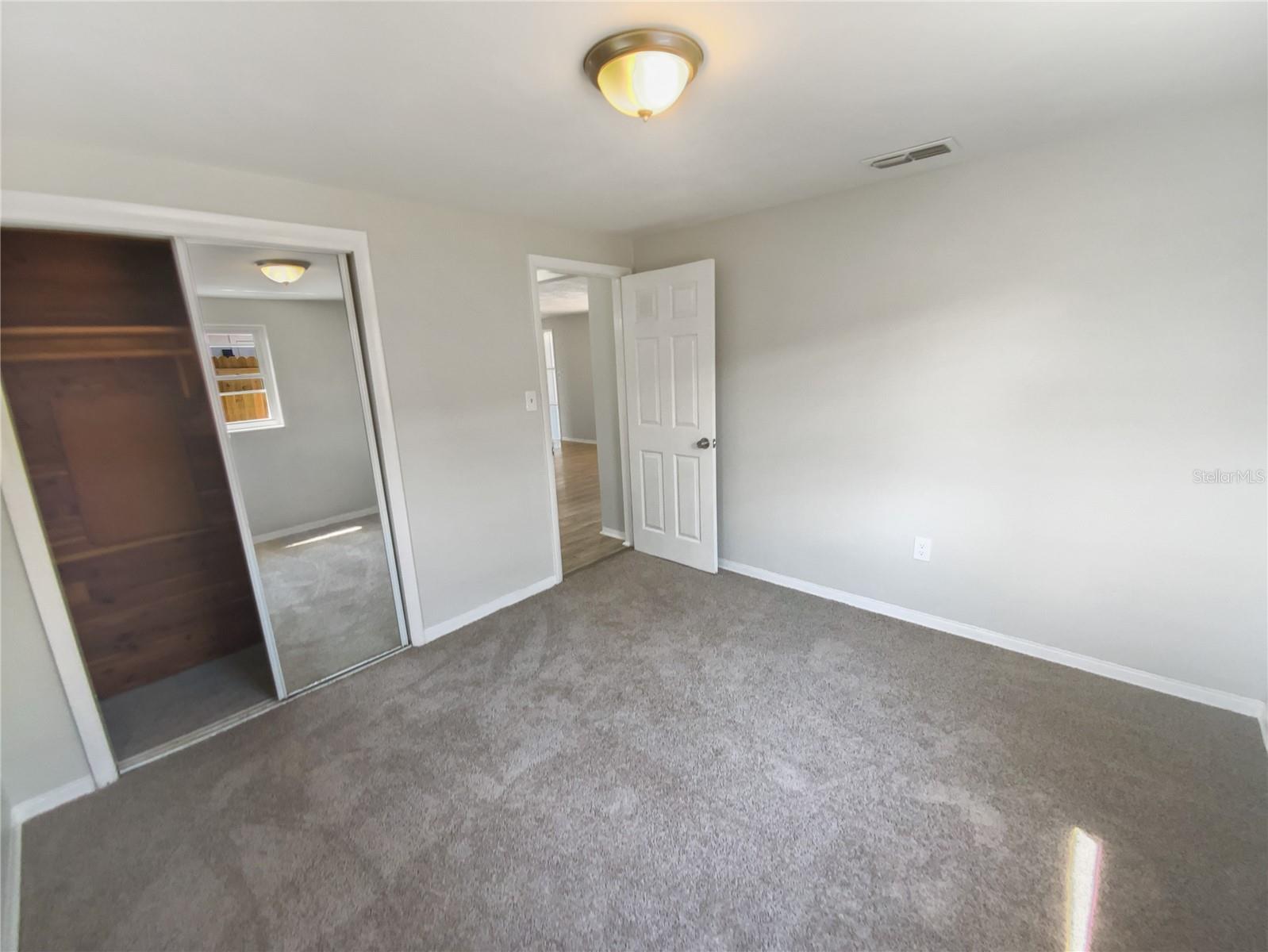 Image 10 of 19 For 4848 Colonnade Avenue