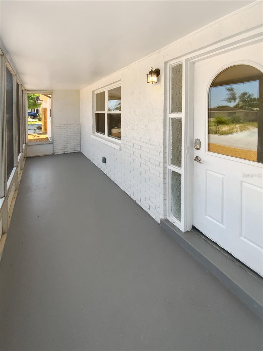 Image 16 of 19 For 4848 Colonnade Avenue