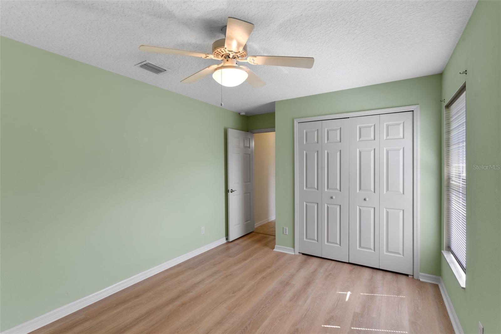 Image 24 of 47 For 26908 Honeymoon Avenue
