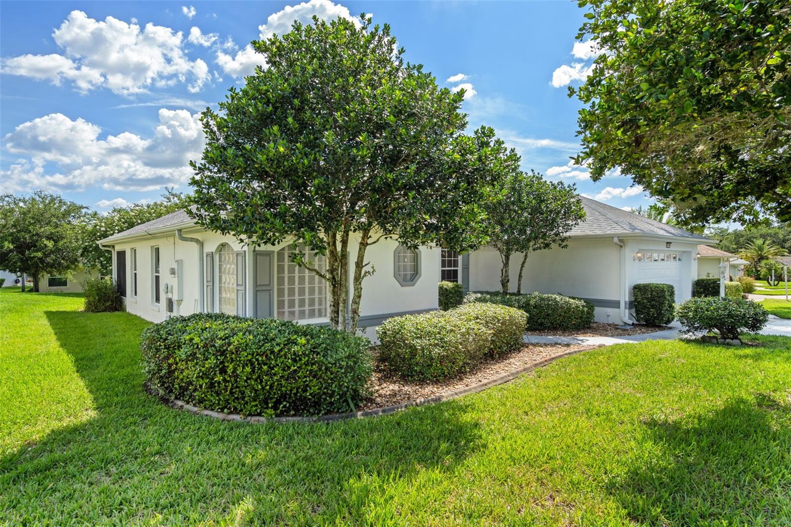 Image 5 of 47 For 26908 Honeymoon Avenue