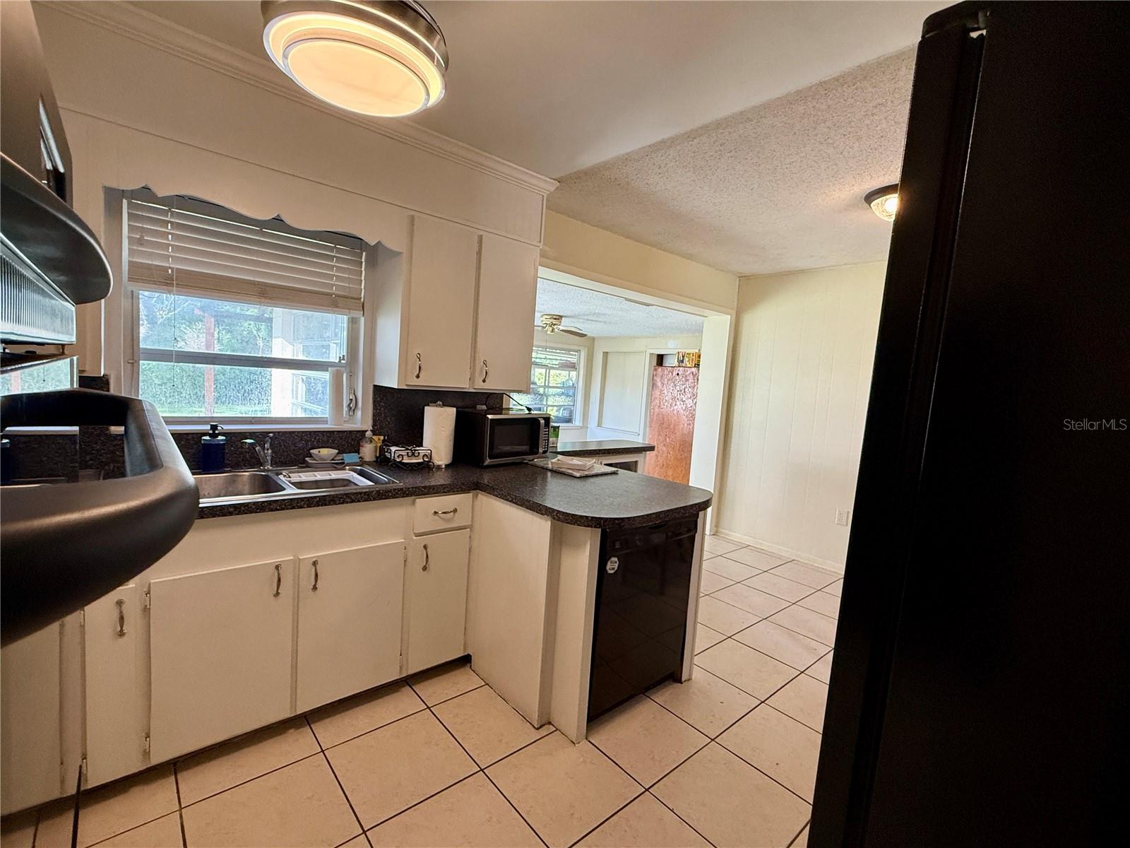 Image 11 of 40 For 1534 Hialeah Street