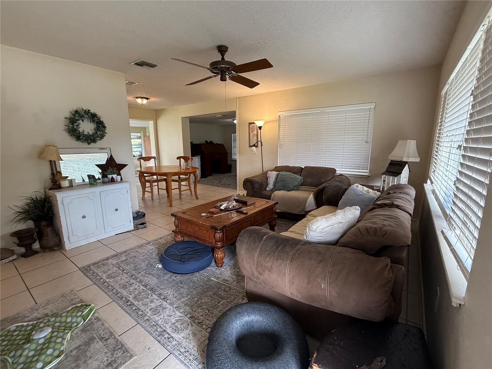 Image 20 of 40 For 1534 Hialeah Street