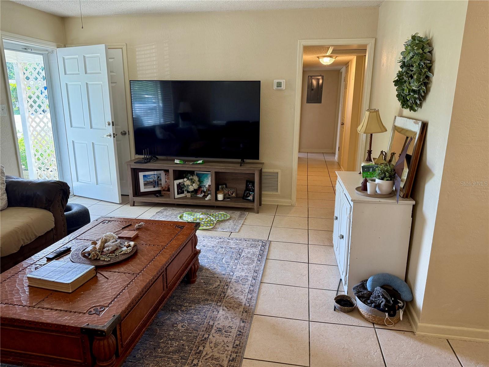 Image 21 of 40 For 1534 Hialeah Street