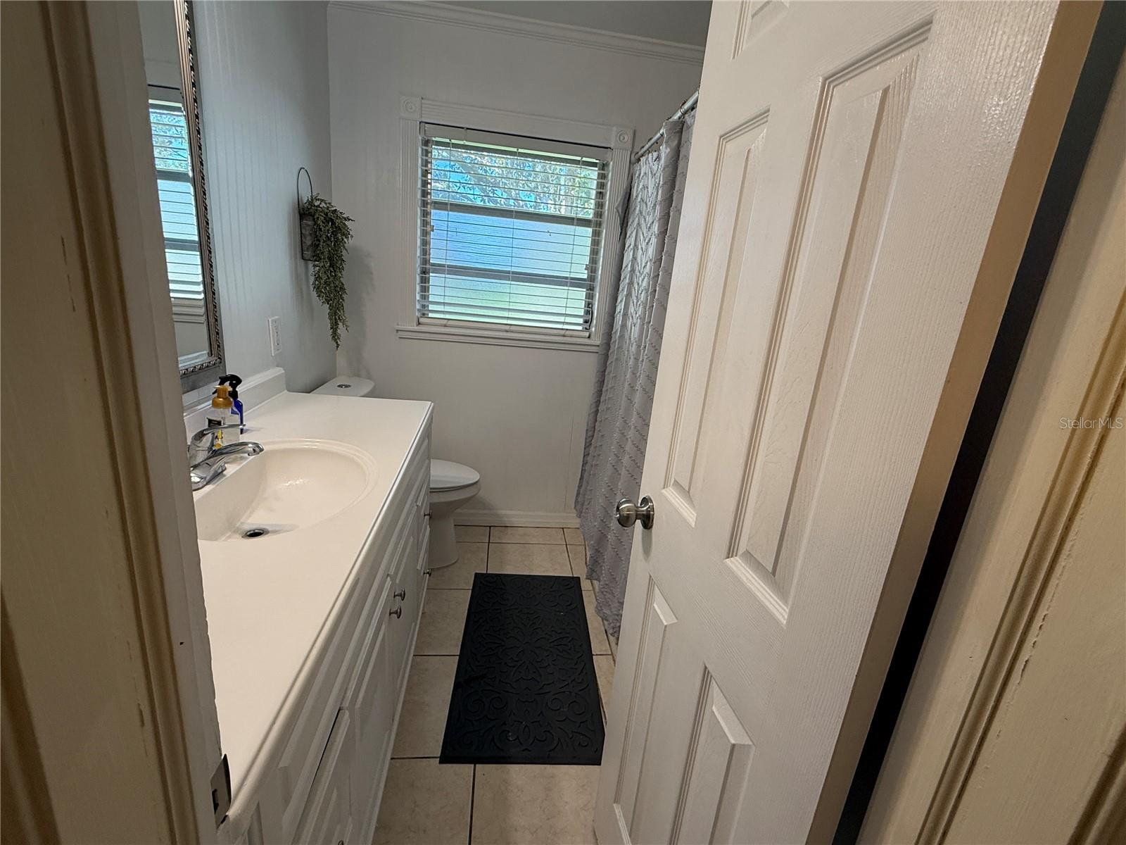 Image 23 of 40 For 1534 Hialeah Street