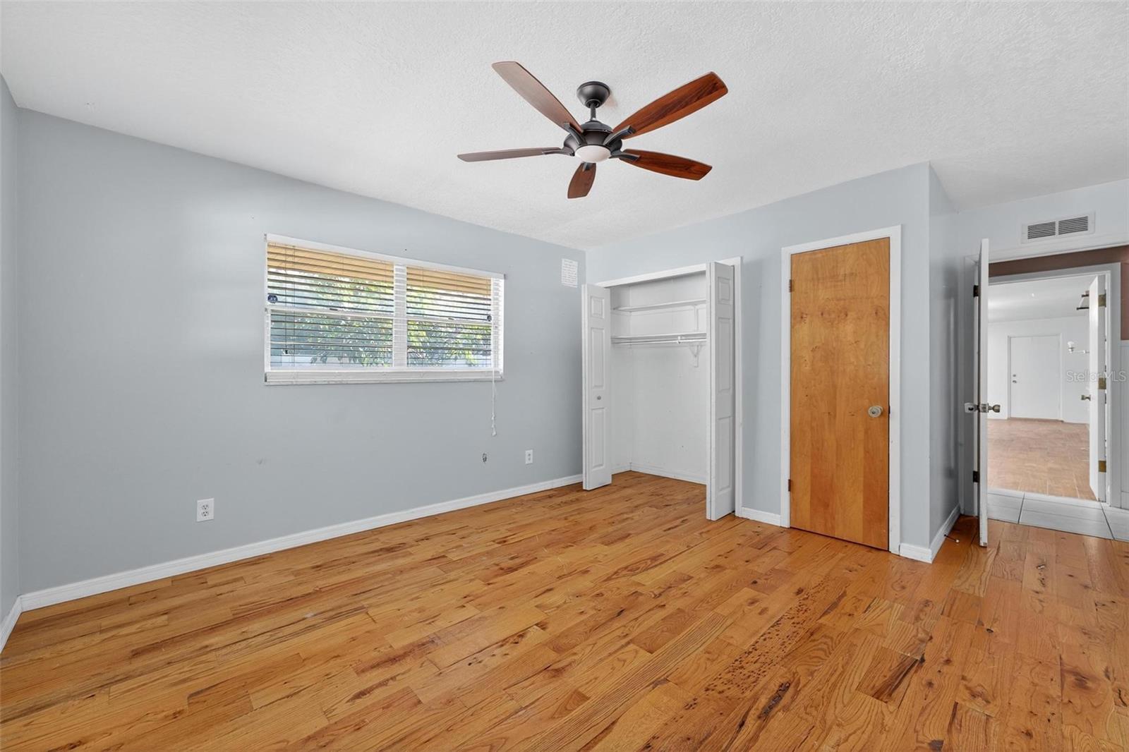 Image 38 of 56 For 730 Oak Drive
