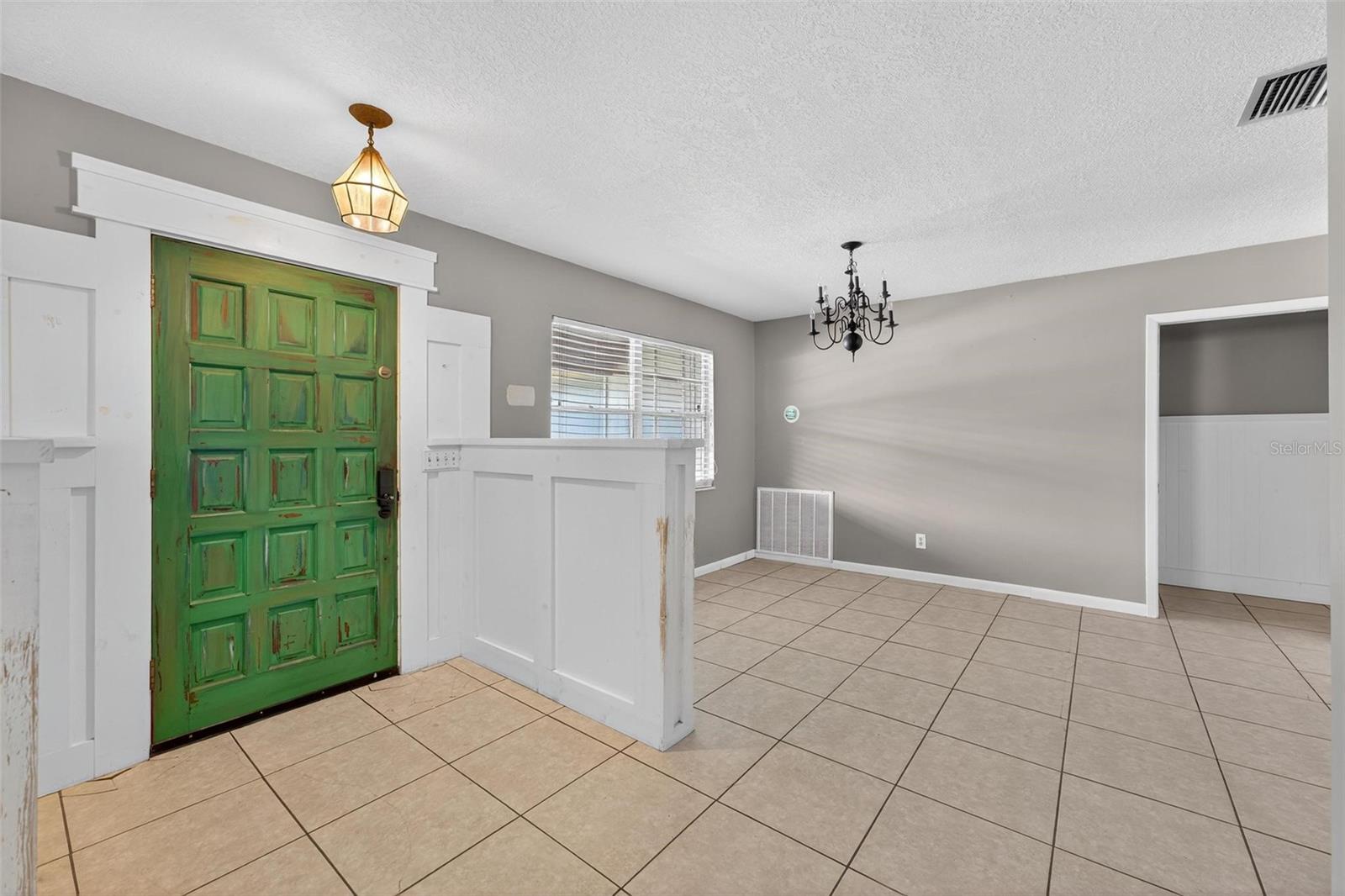 Image 9 of 56 For 730 Oak Drive