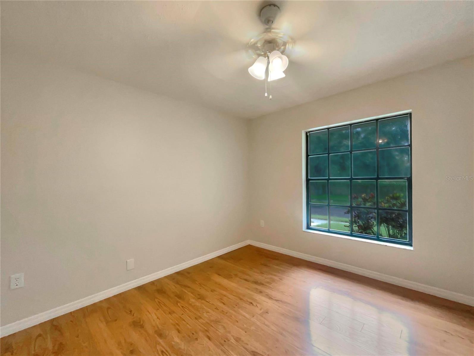 Image 18 of 35 For 2715 Golf Heights Circle