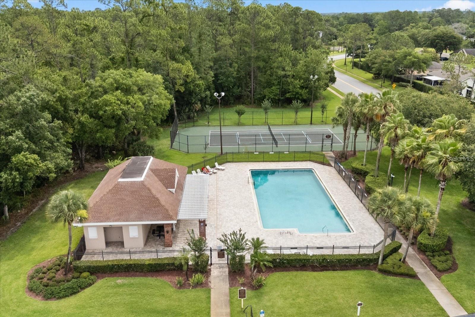 Image 24 of 25 For 4012 King Edward Drive