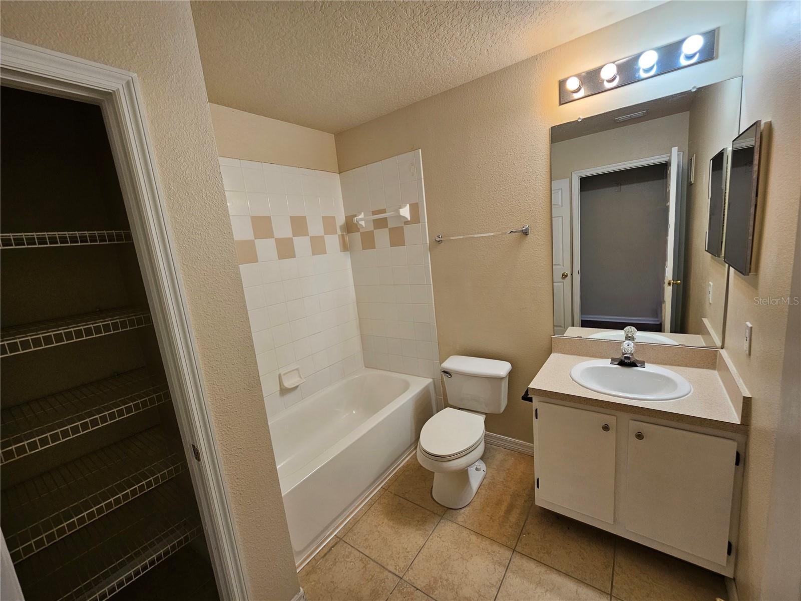 Image 32 of 44 For 6548 Swissco Drive 62