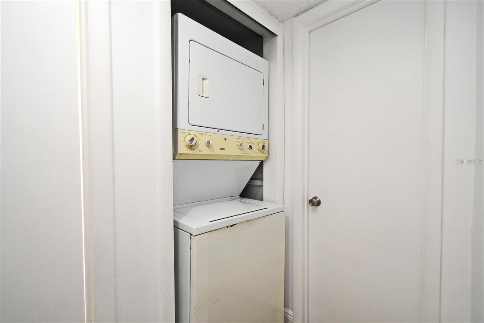 Image 5 of 9 For 3057 Aaron Burr Avenue 1
