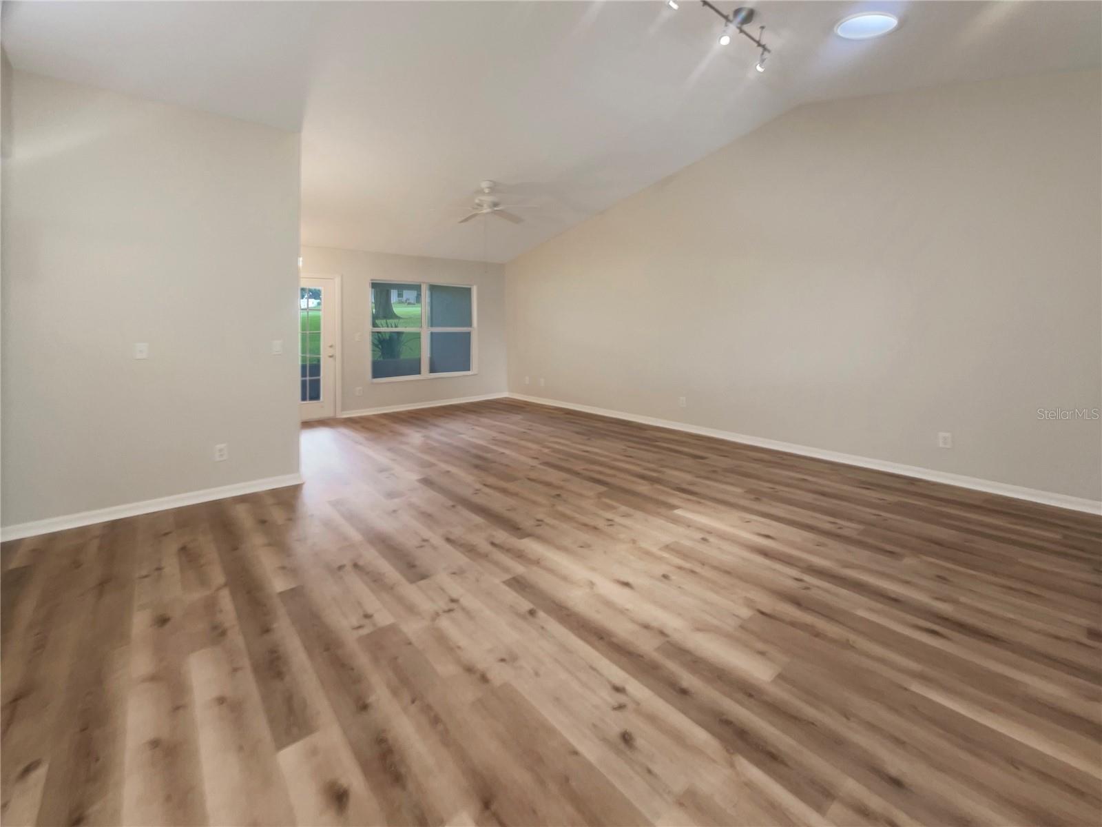 Image 17 of 22 For 9028 Village Green Boulevard
