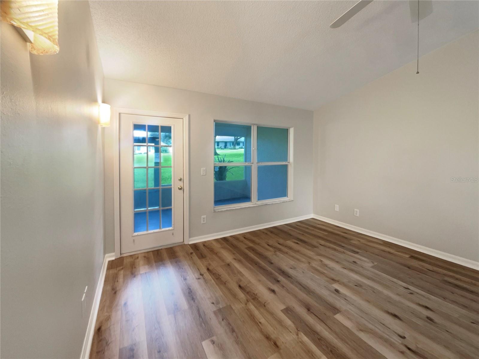 Image 19 of 22 For 9028 Village Green Boulevard