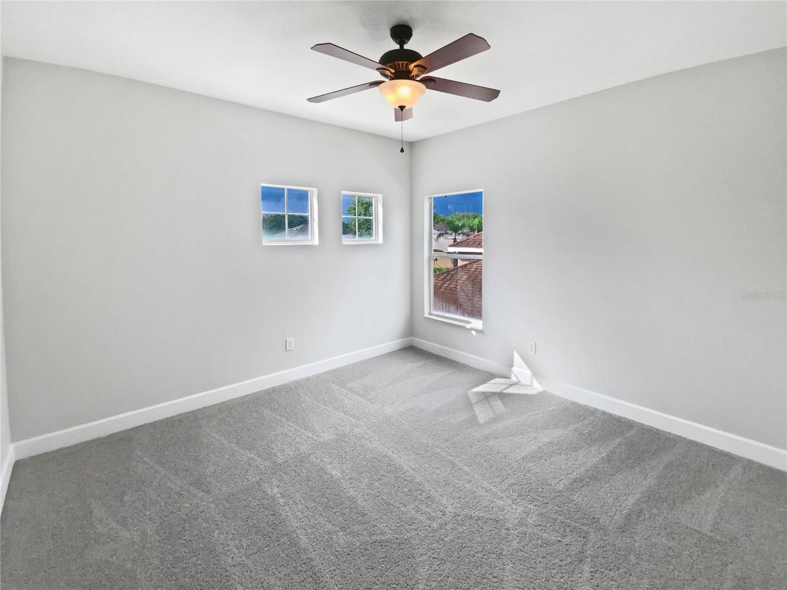 Image 5 of 50 For 11550 Biddeford Place