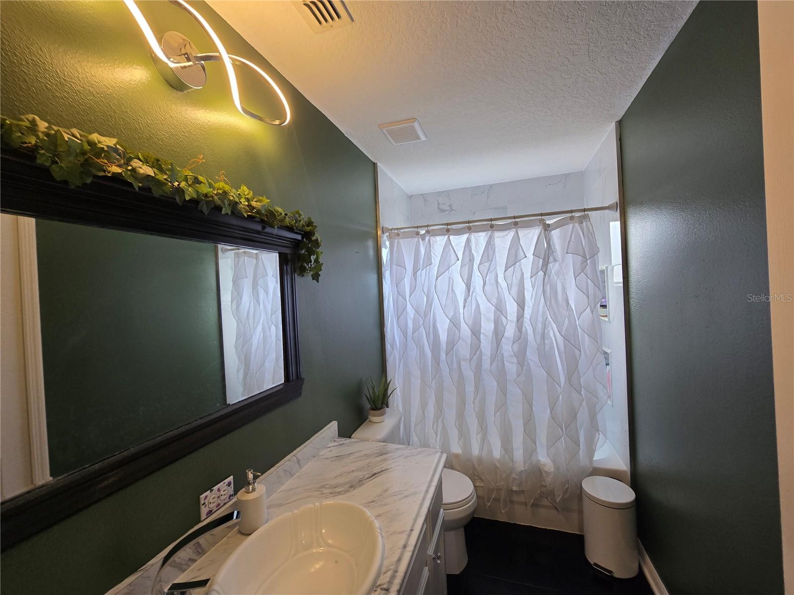 Image 21 of 24 For 15158 Stonebriar Way