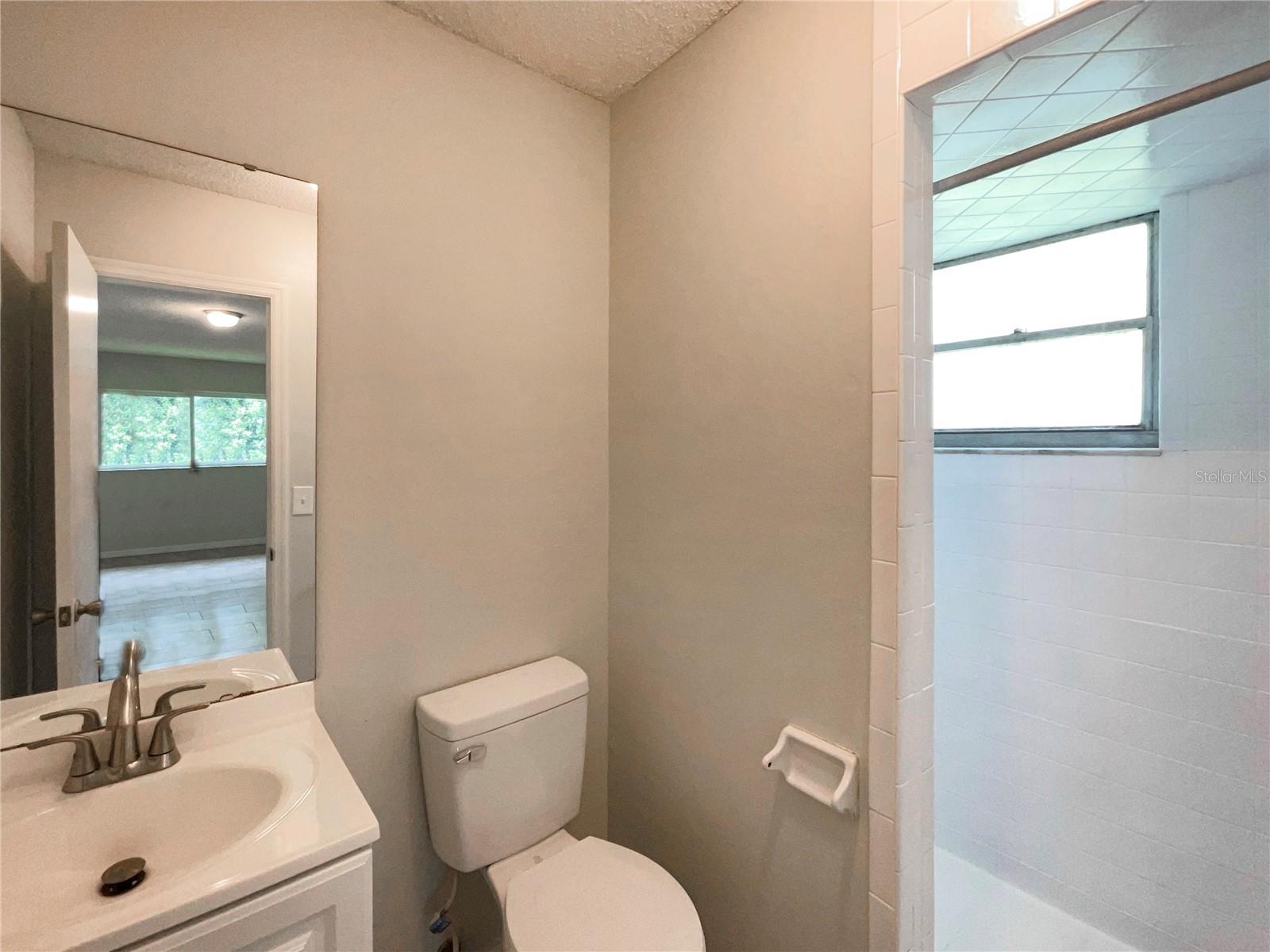 Image 16 of 20 For 1103 Nancy Terrace